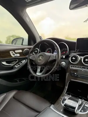 Mercedes-Benz GLC-Class 2017 White