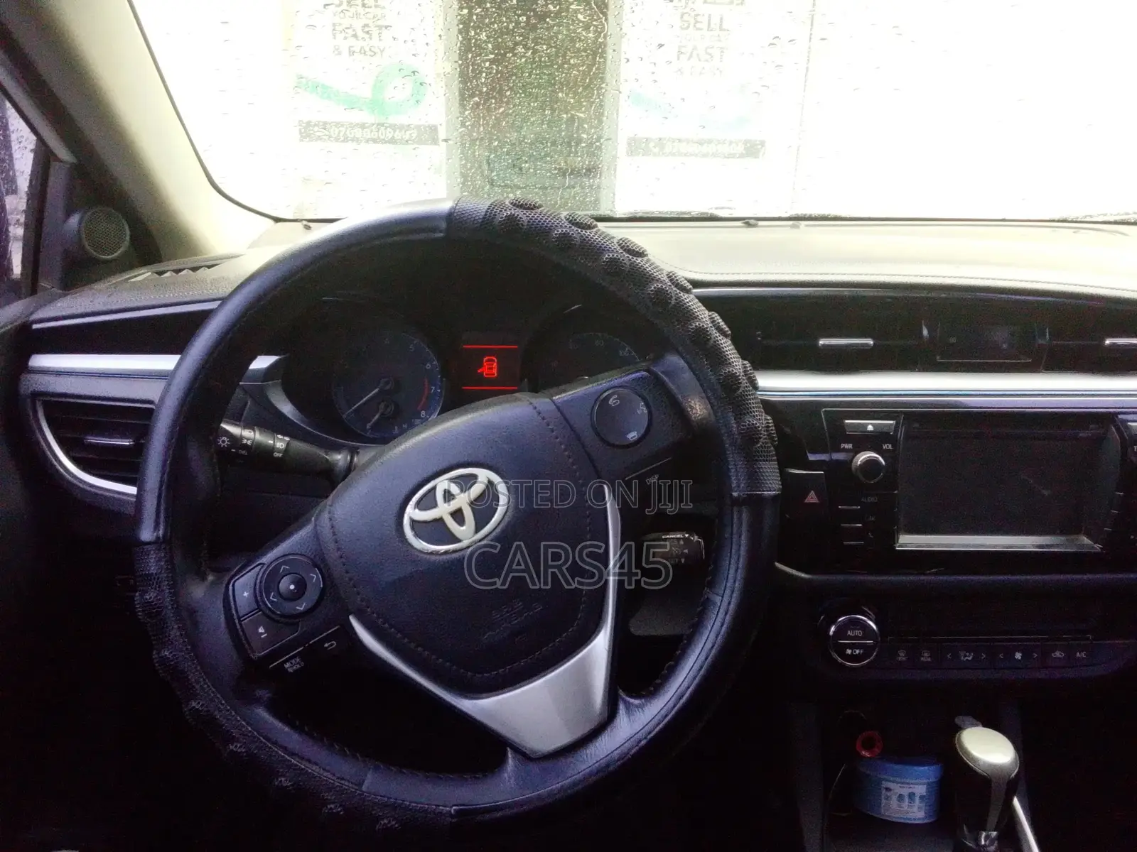 Toyota Corolla 2016 White