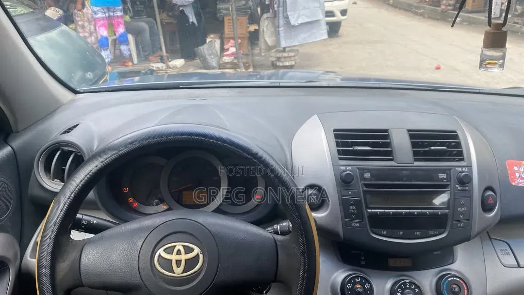 Toyota RAV4 2008 Blue