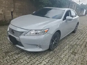 Lexus ES 350 FWD 2014 Gray