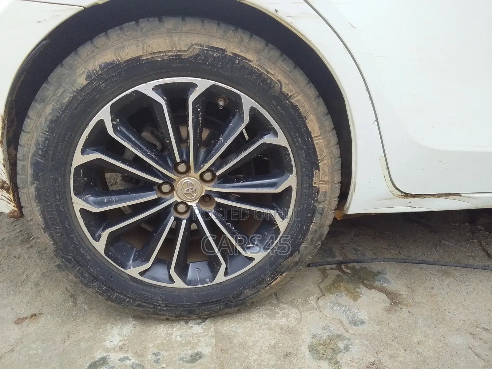 Toyota Corolla 2016 White