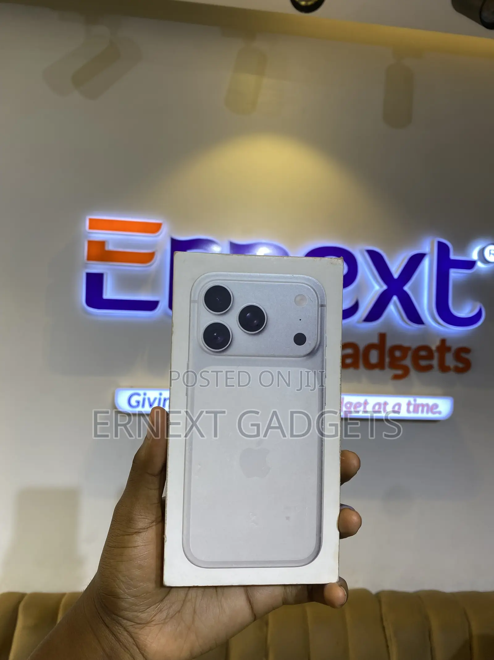 New Apple iPhone 17 Pro 256 GB White