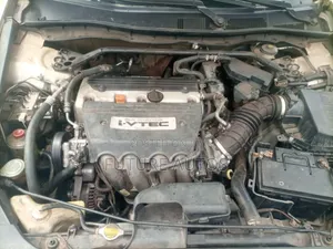 Honda Accord 2008 Gold