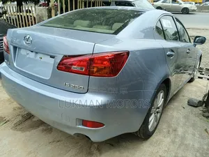 Lexus IS 2009 Gray