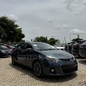 Toyota Corolla 2015 Gray