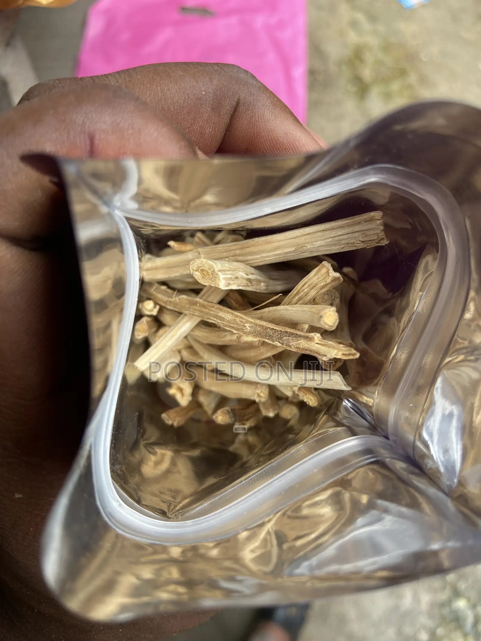 Shatavari Roots (Dried) - 100g