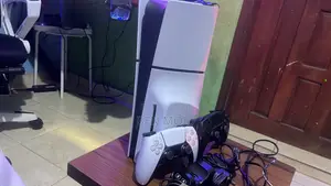 Ps5 Slim With Disc Drive and 2 Controllers