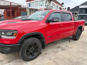 RAM 1500 2021 Red
