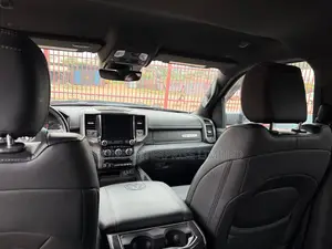 RAM 1500 2021 Red