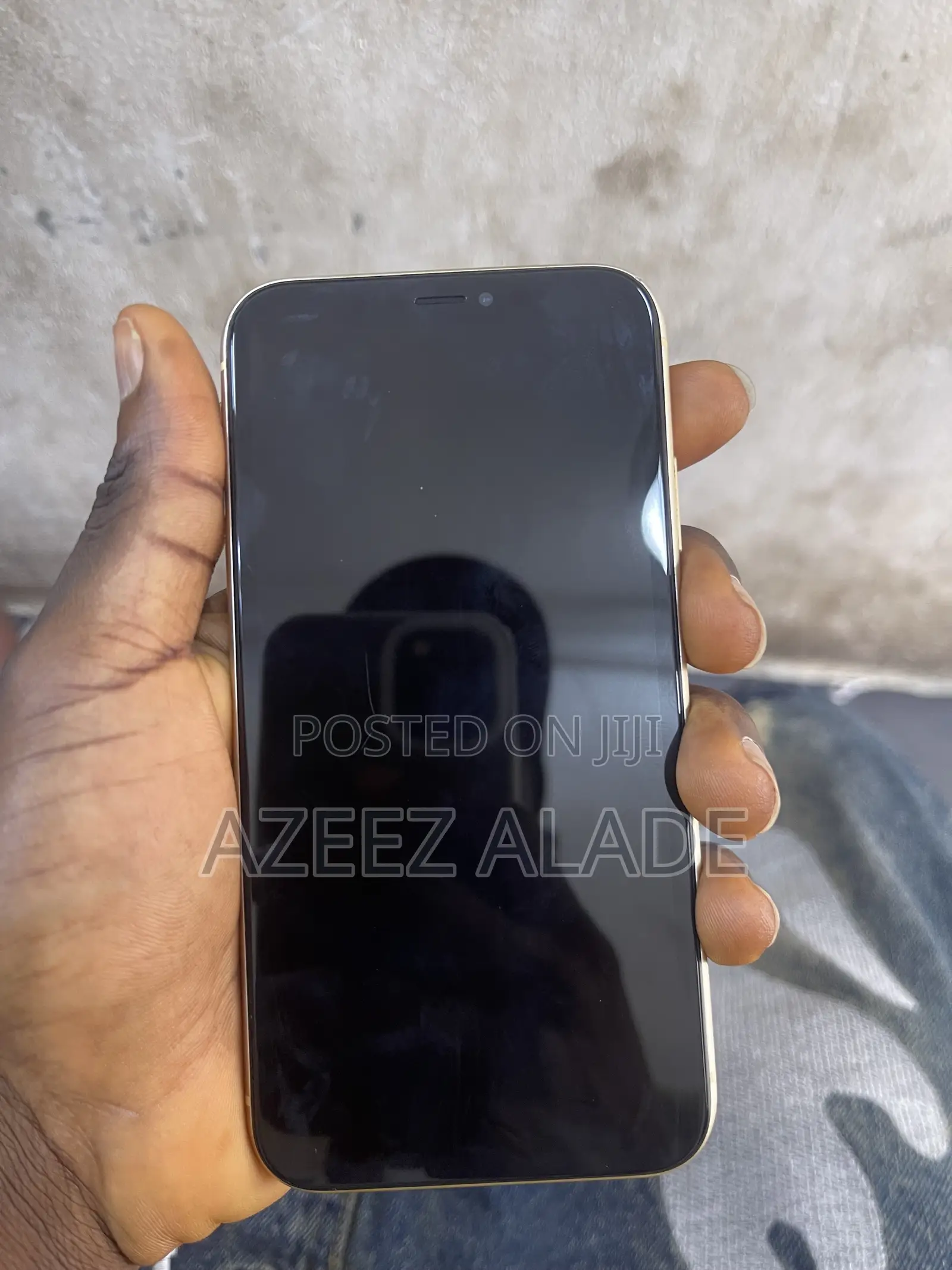 Apple iPhone XR 64 GB Yellow