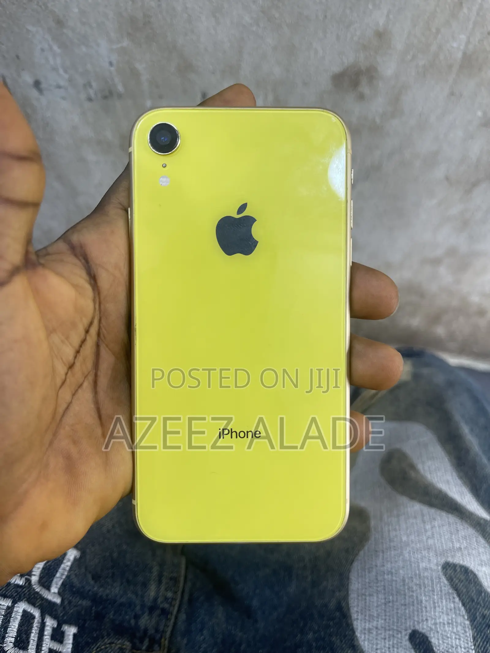Apple iPhone XR 64 GB Yellow