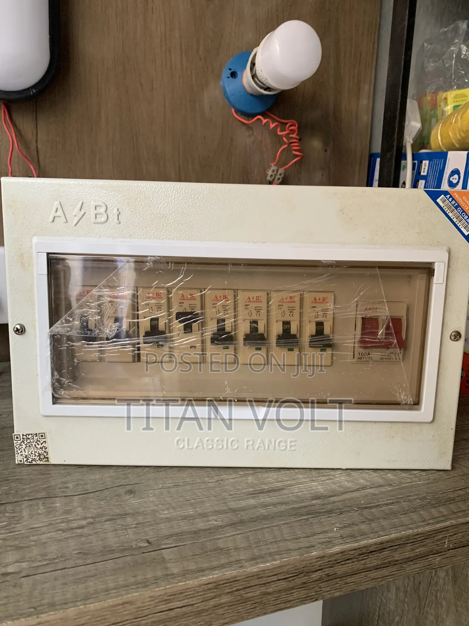 D8 Distribution Board Single Phase