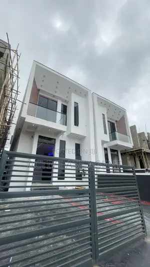 4bdrm House in Ikota - Lekki for sale