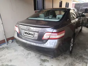 Toyota Camry 2008 Gray