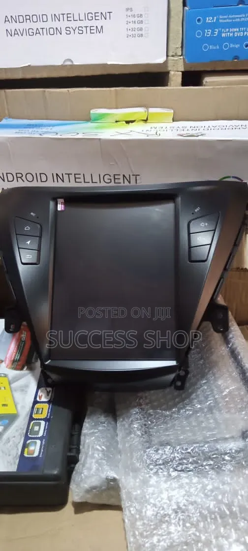Hyundai Elantra 2012-2015 Tesla Android Screen With Reverse Camera