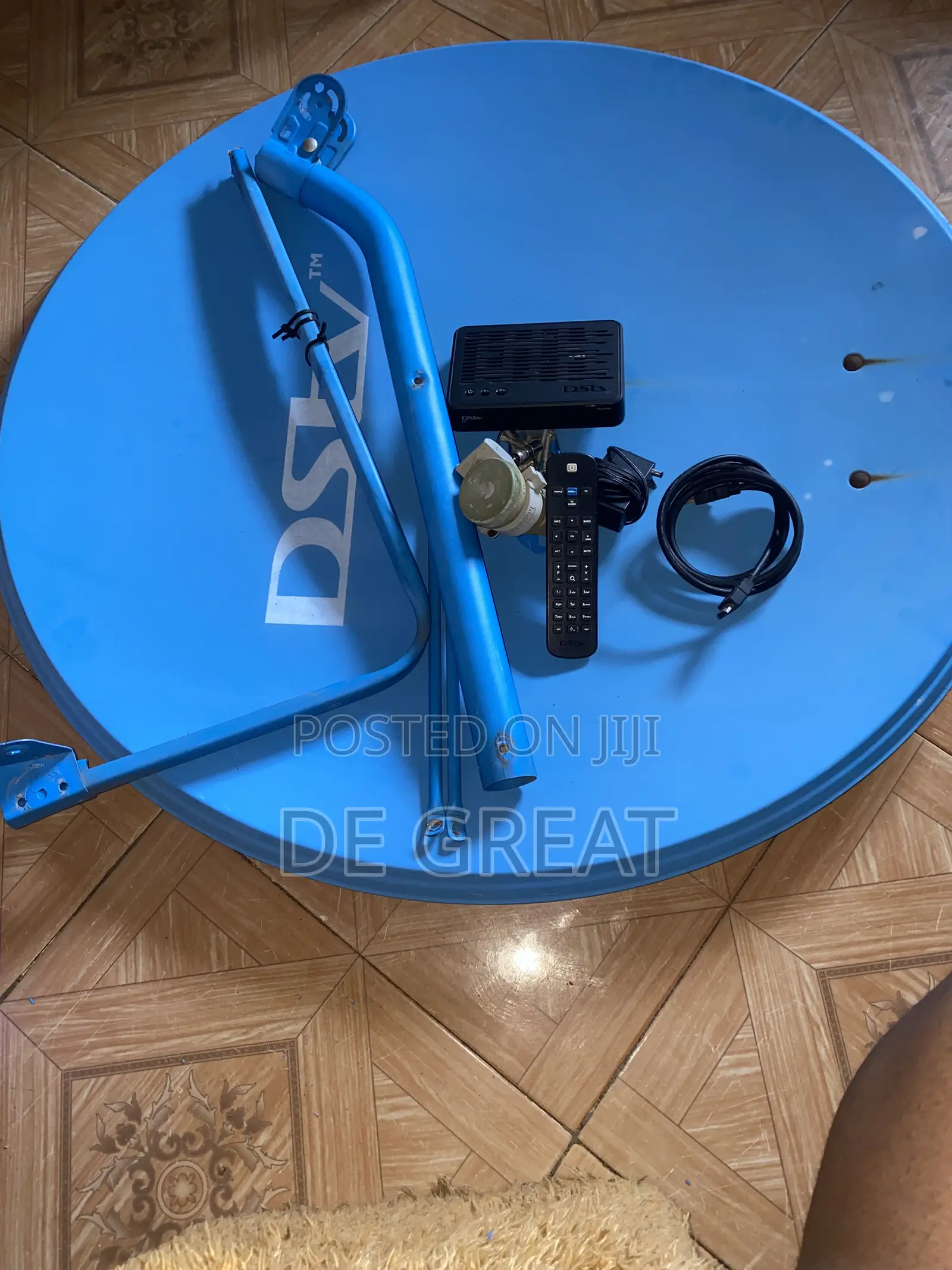 DSTV Decoder
