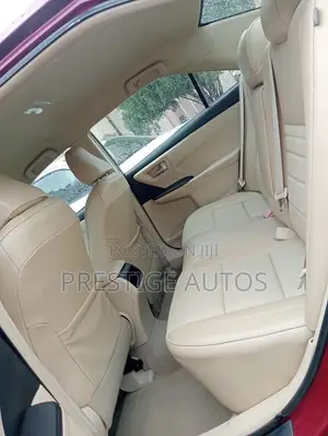 Toyota Camry 2016 Red