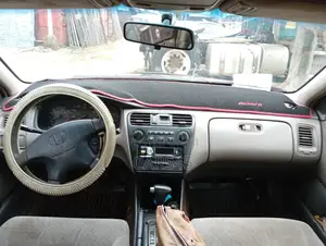 Honda Accord 5P 2001 Black