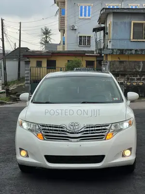 Toyota Venza V6 AWD 2011 White