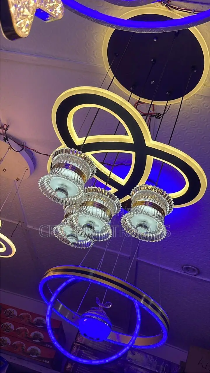 Modern Geometric LED Ring Fluted Crystal Pendant Chandelier