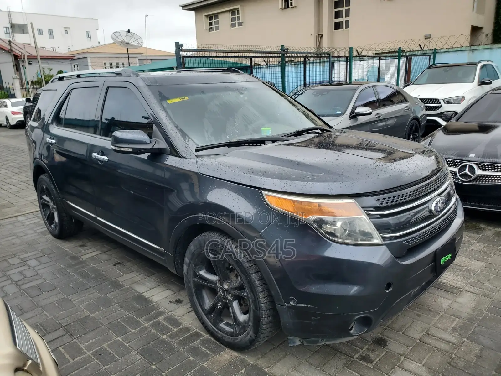 Ford Explorer 2014 Gray