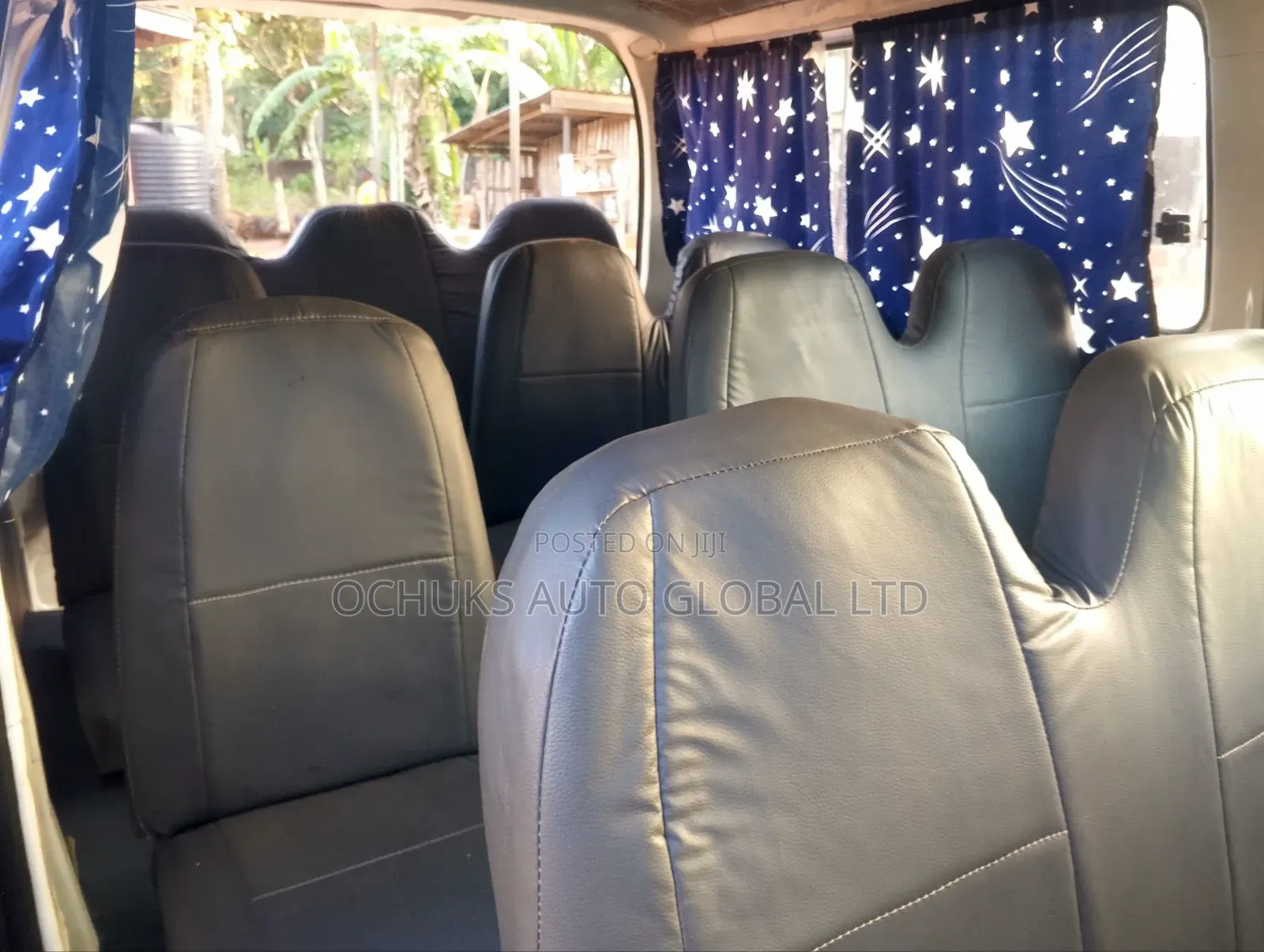 Toyota HiAce 2001 White