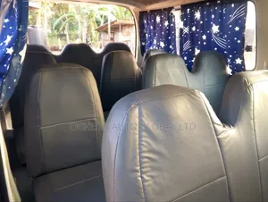 Toyota HiAce 2001 White
