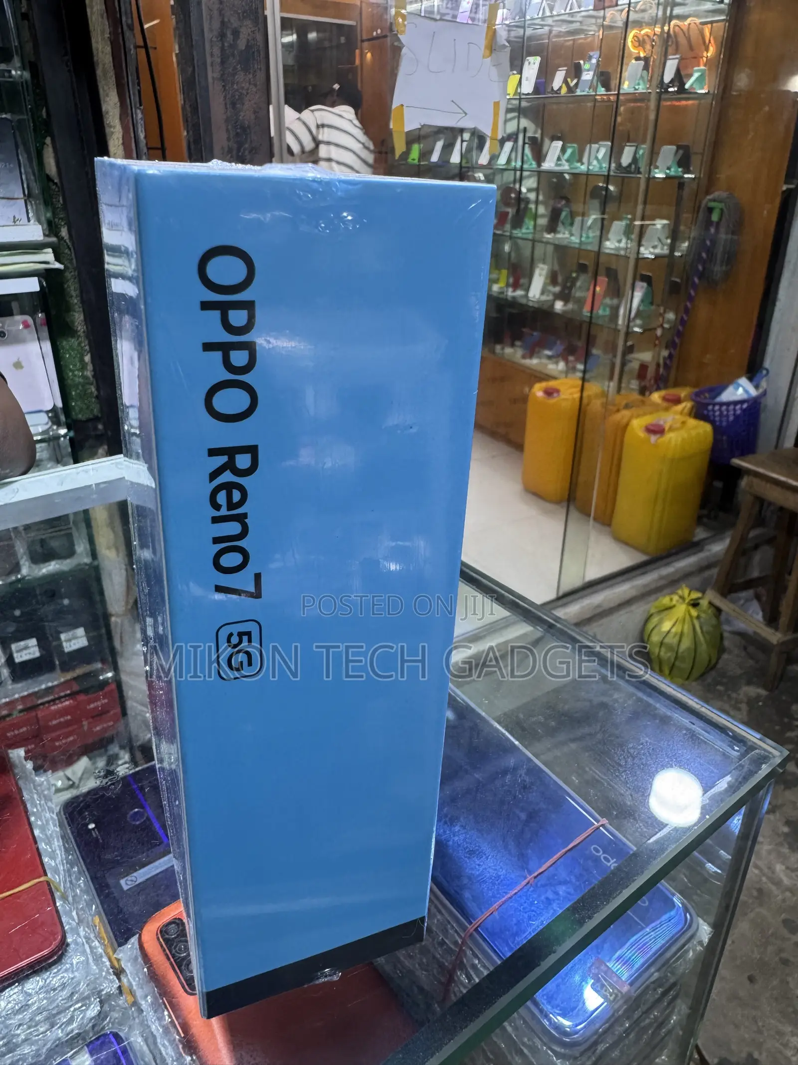 New Oppo Reno7 5G 256 GB Silver