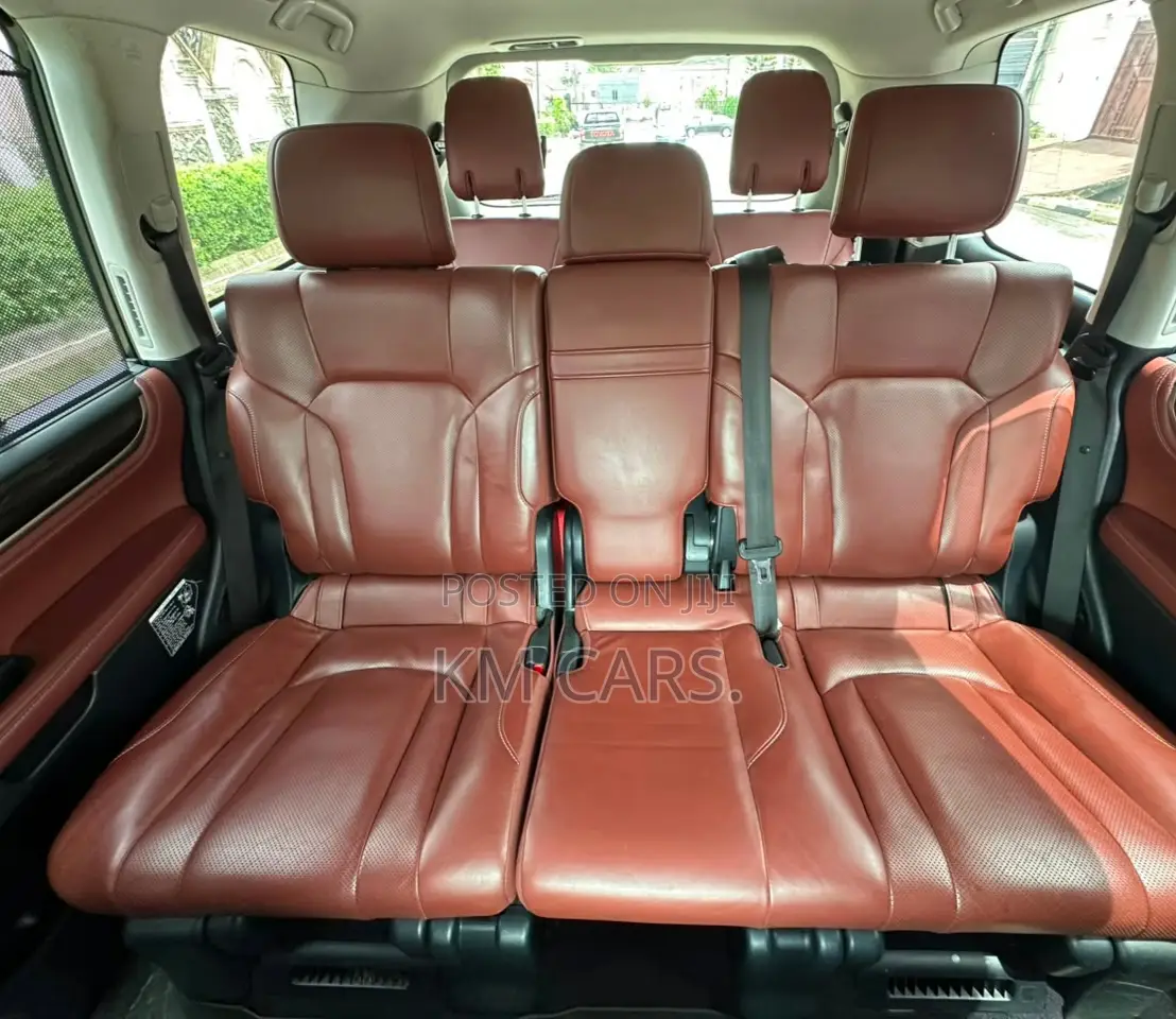Lexus LX 570 AWD 2017 Gray