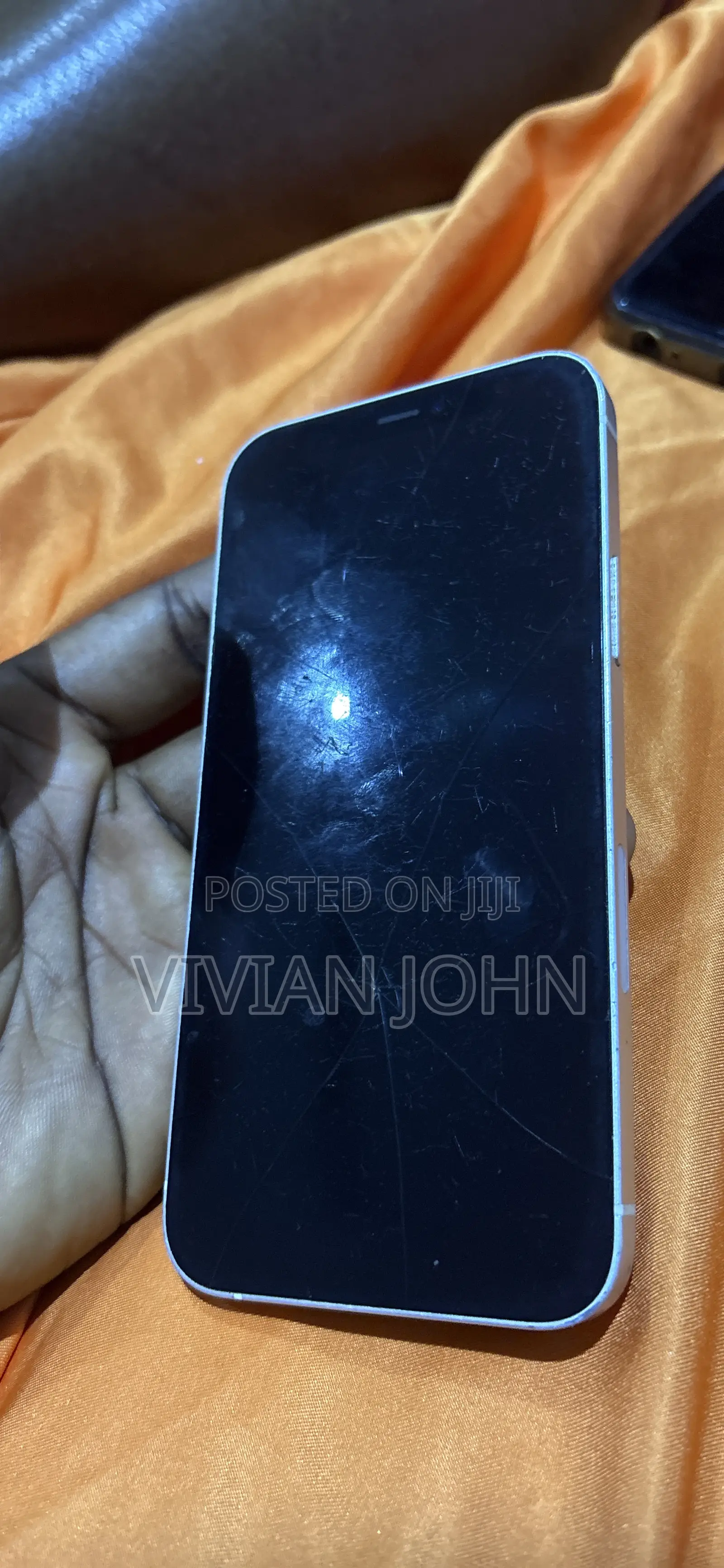 Apple iPhone 12 64 GB White