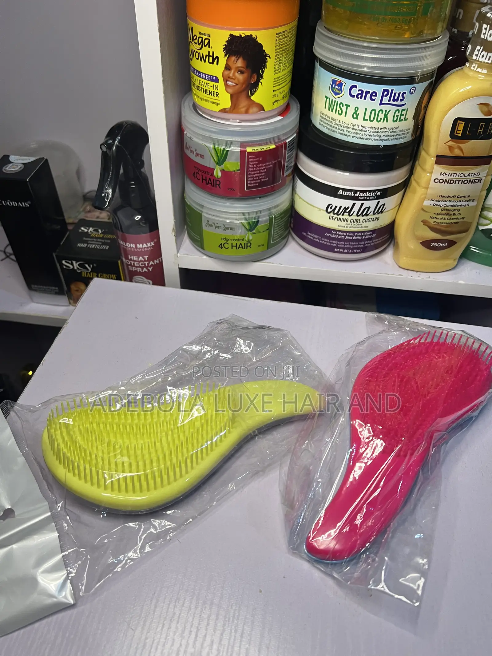 Fancy,Detangle,weavon, Brush