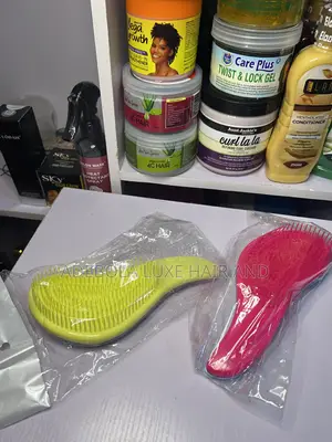 Fancy,Detangle,weavon, Brush