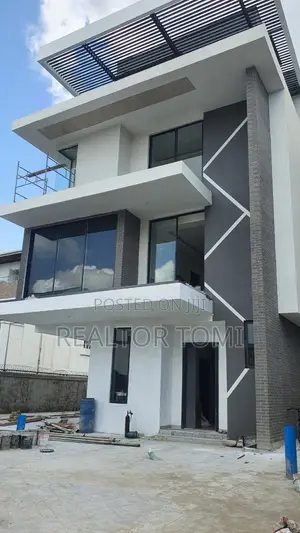 6bdrm Duplex in Banana Island Ikoyi for sale