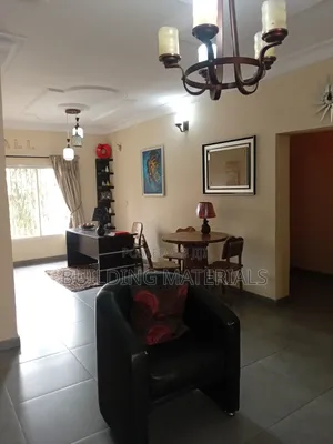 2bdrm Block of Flats in Lekki Phase 1 for rent