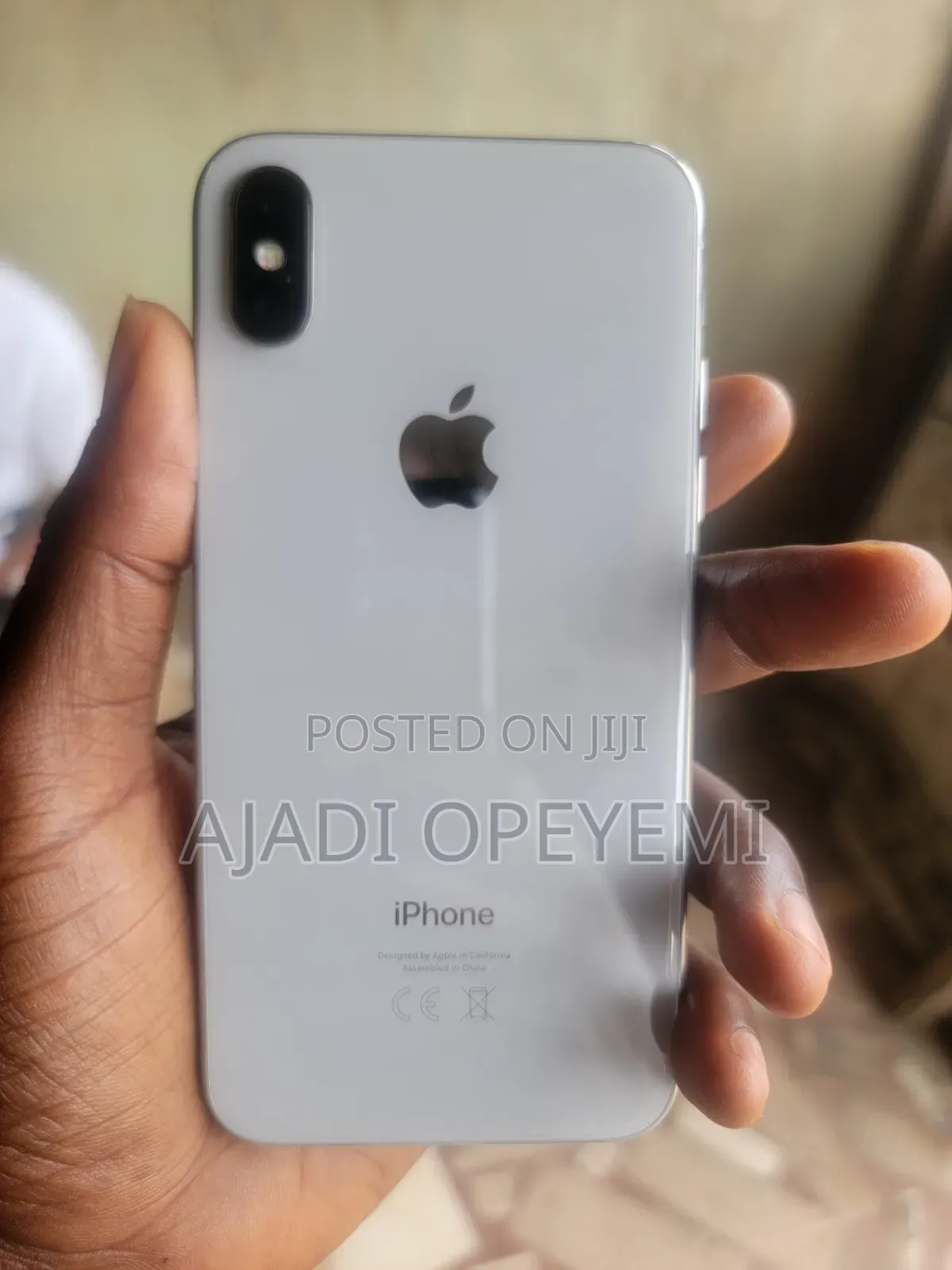 Apple iPhone X 64 GB