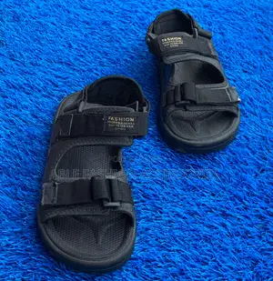 Thrift/Abuke Men Sandal