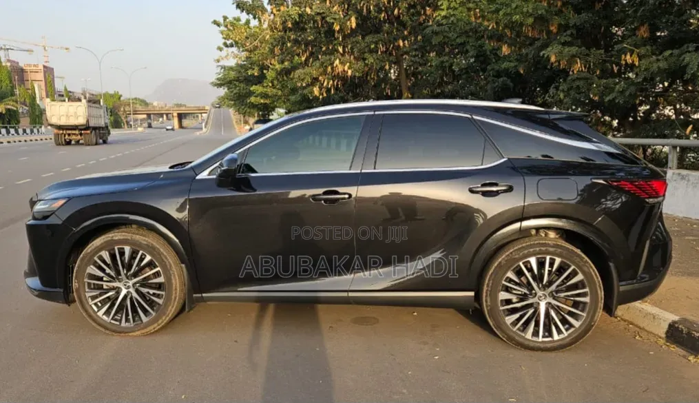 Lexus RX 2023 Black