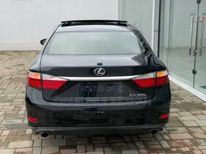 Lexus ES 2014 Black