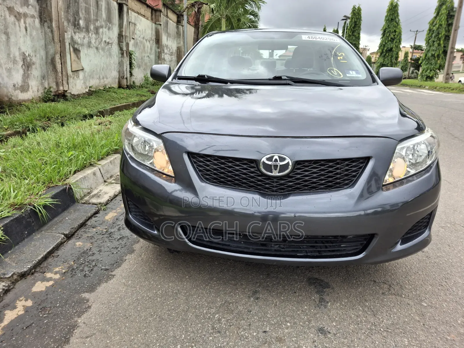 Toyota Corolla 2010 Gray