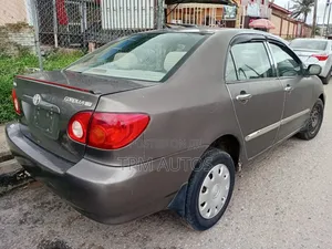 Toyota Corolla 2004 Gray