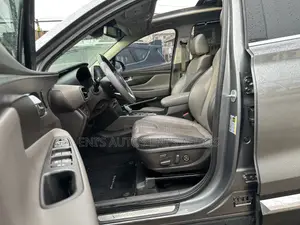 Hyundai Santa Fe SE AWD 2018 Gray