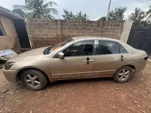 Honda Accord Automatic 2005 Gold