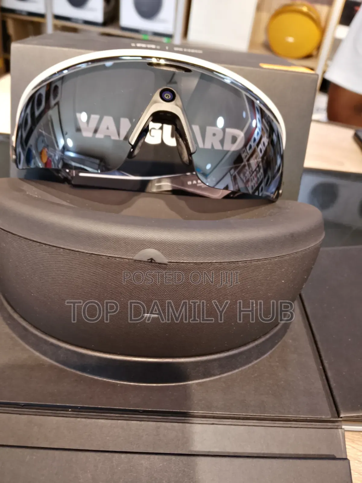 Oakley Meta Vanguard Smart Glass