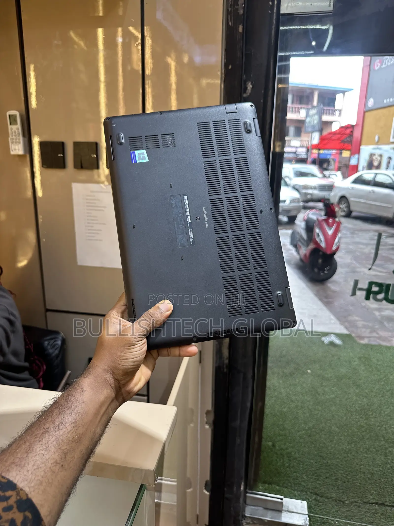 Laptop Dell Latitude 5400 8GB Intel Core i5 SSD 256GB