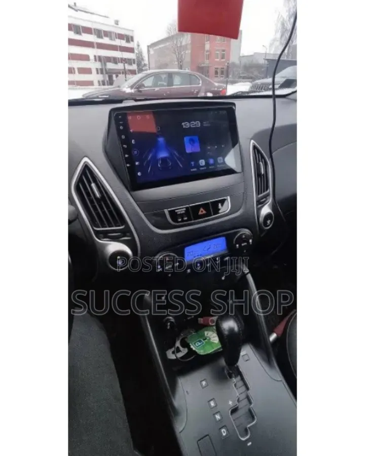 Hyundai Ix35 Tucson 2010-2015 Android Screen With Reverse Camera