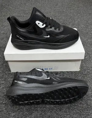 Top Sneakers