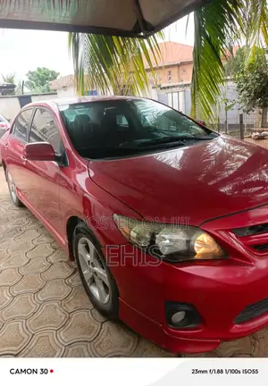 Toyota Corolla LE 4dr Sedan (1.8L 4cyl 4A) 2012 Red