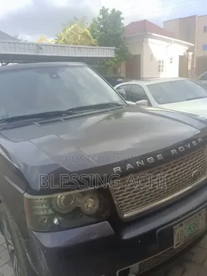 Land Rover Range Rover Vogue 2012 Black