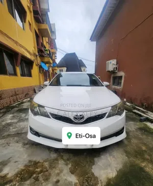 Toyota Camry 2013 White