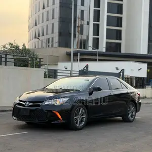 Toyota Camry SE 4dr Sedan (2.5L 4cyl 6A) 2015 Black